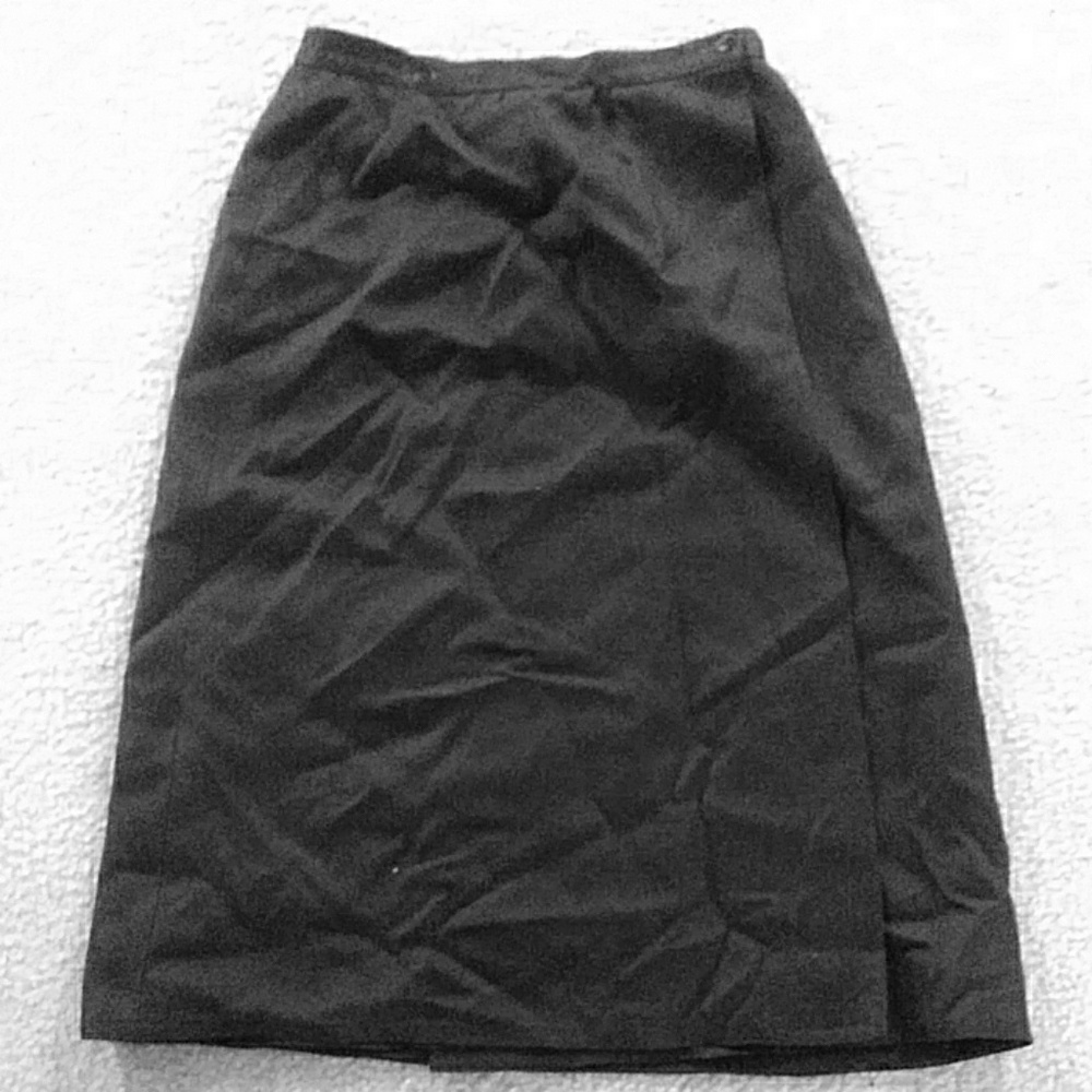 Black button dress skirt